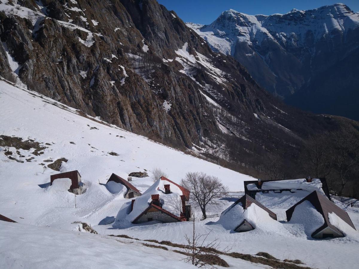 Mountain Lodge Forte Emilia โคบาริด ภายนอก รูปภาพ